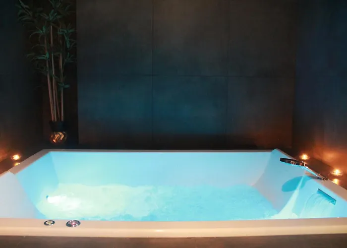 דירה The Down Town Nenad's *